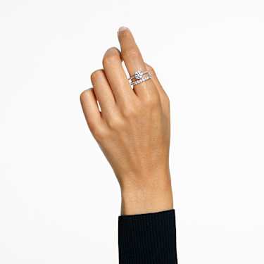 Stilla ring