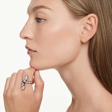 The Vienna Collection open ring