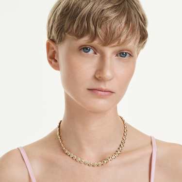 Una Angelic necklace